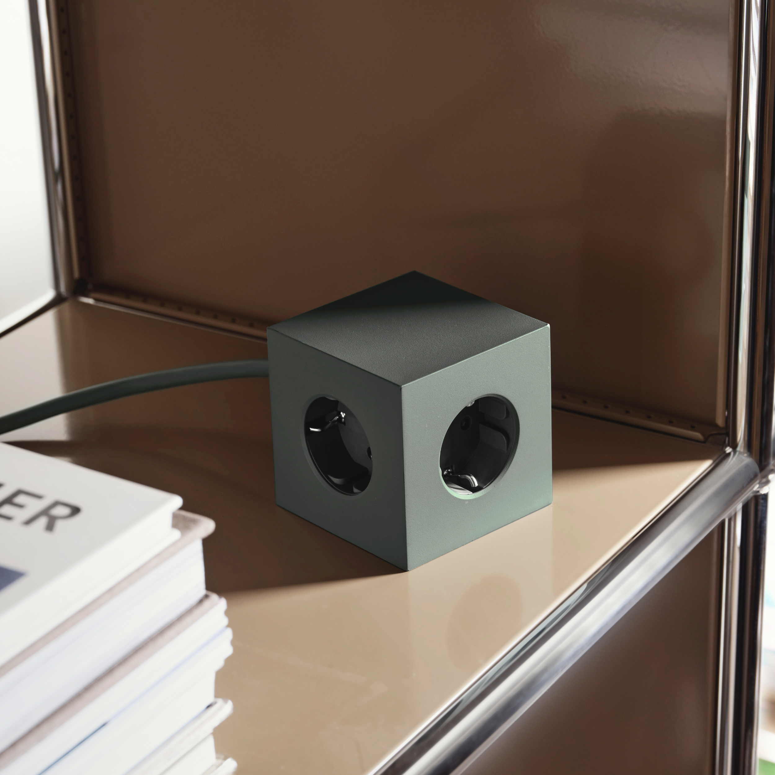 Avolt Socket Cube with USB dfp Design Rusty red